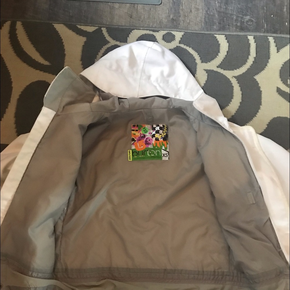 Burton snowboarding jacket